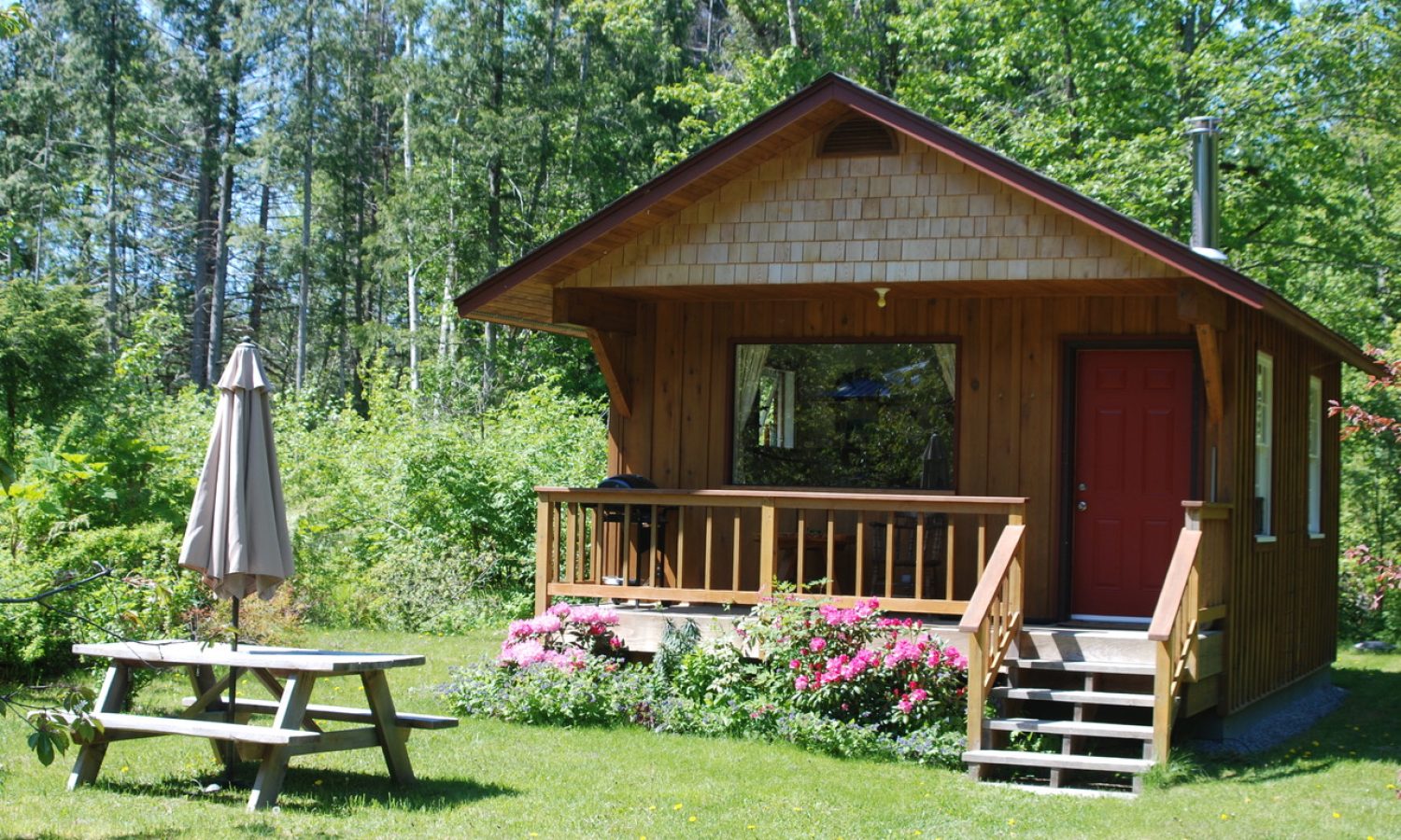 cedar cabin picnic table